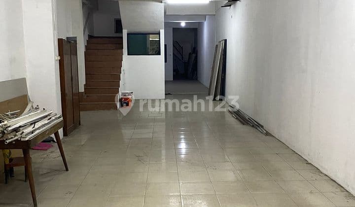 Sewa Kan Cepat Ruko bisa Buat Gudang Kantor, Ato Usaha2 Lain Pinggir Jalan Besar di Letjen Suprapto