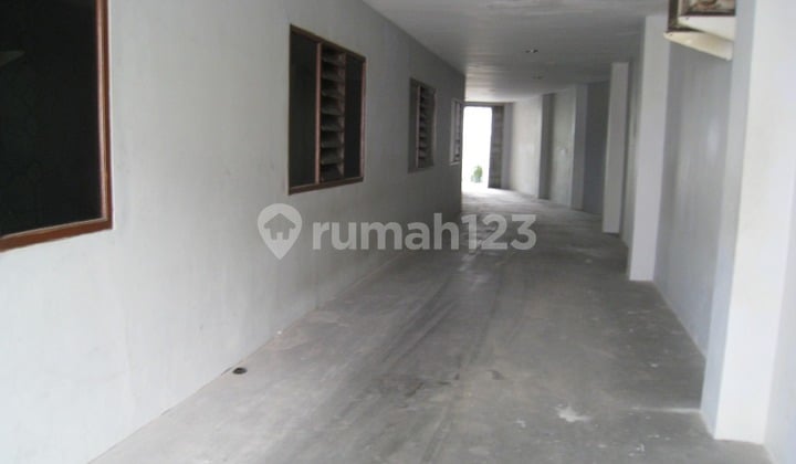 Disewakan Kantor atau Ruko Strategis Zona Komersial 2 Lt, di Utan Kayu Matraman, Jakarta Timur