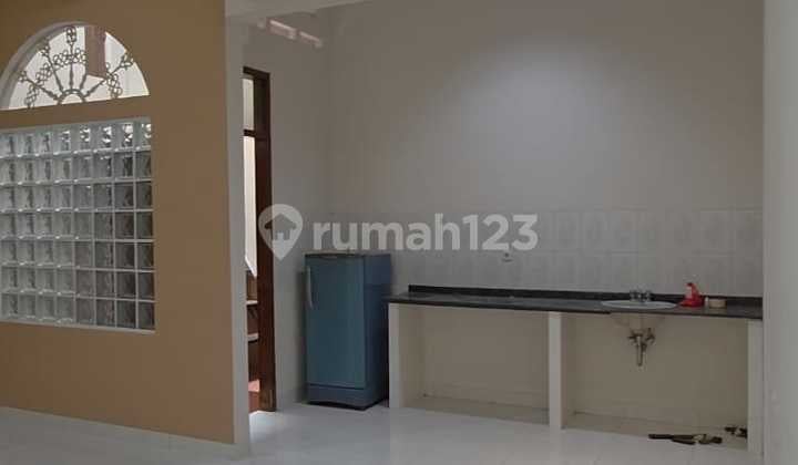 Disewakan Rumah Huni Kelapa Puyuh, Kelapa Gading Jakarta Utara
