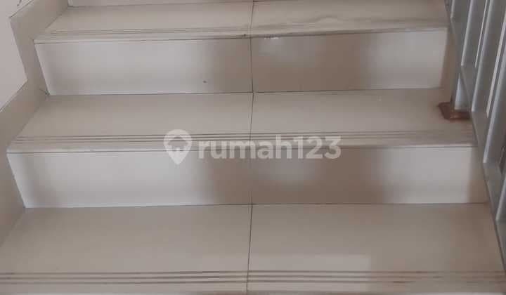 Ruko Buah Batu Centrum