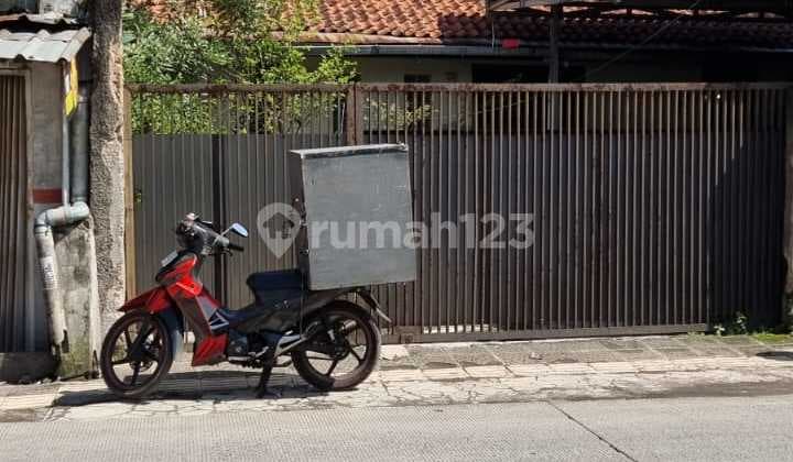 RUMAH + LAHAN KERJA LUAS