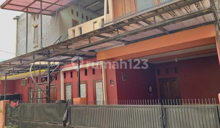 Dijual Rumah Kost 11 Kamar. Strategis Area Tebet