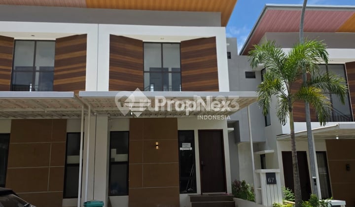 Rumah 2 Lantai di Central Hills Batam Centre