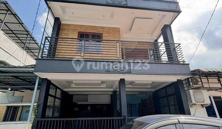 Rumah 4 Lantai dengan Harga Terjangkau di Baloi Mas Indah