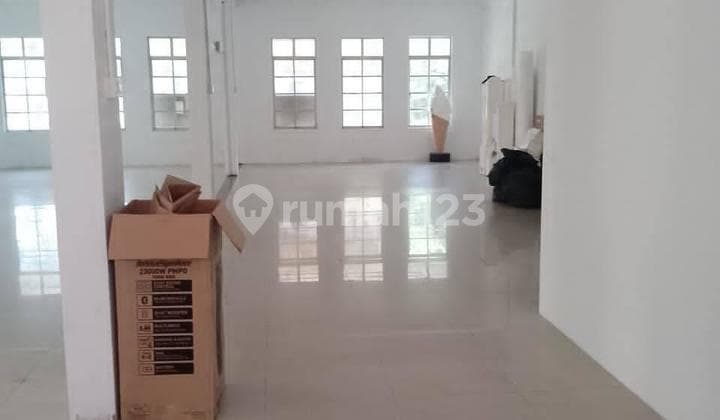 Attached Shop House Super Strategic Location Batam Center Facing Street