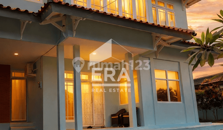 Modern Villa 2 Lantai Pelabuhan Ratu - 100M ke Pantai, SHM, Fully Furnished - Pilihan Tepat untuk Investasi Jangka Panjang