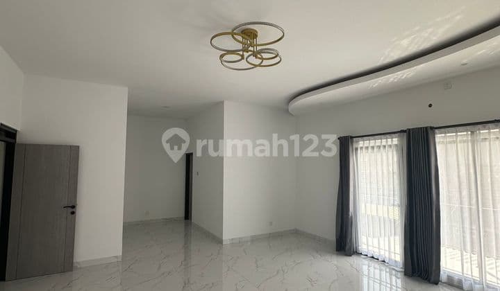 Rumah Siap Huni Taman Kopo Indah 2