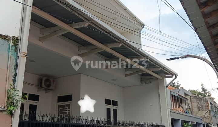 Di Jual Rumah Area Kawaluyaan 3 Lantai SHM