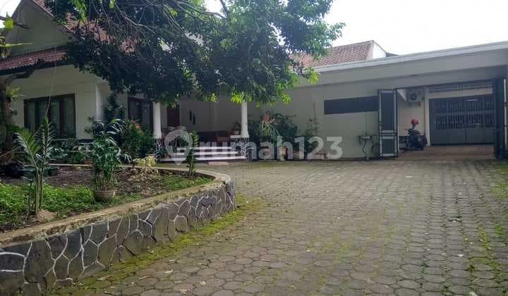 Rumah Besar 1.041M² Sirnagalih Bandung-Mewah Lengkap & Asri,