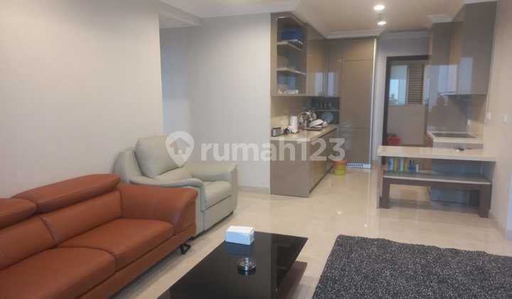 Amala Tower Apartment - Pondok Indah 31st Floor, 149 m², Golf View!
