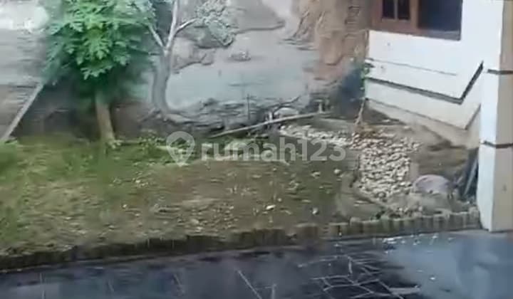 Disewakan Rumah di Mulyosari Tengah