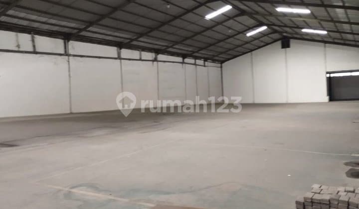 Dijual Gudang( Bersih, Kosong, Kokoh dan Kuat)Dimanukan Wetan