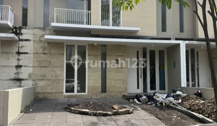 Disewakan Rumah di Green Lake Citraland