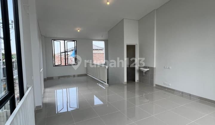 Disewakan Ruko Baru Grees Suap Pakai