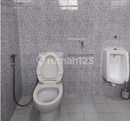 Dijual Rumah di Star Safira Regency