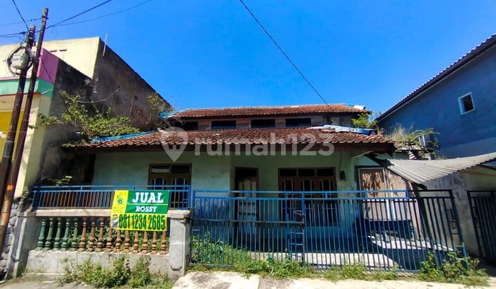 Dijual Murah Rumah Tua Hitung Tanah Sayap Sukamenak Bandung