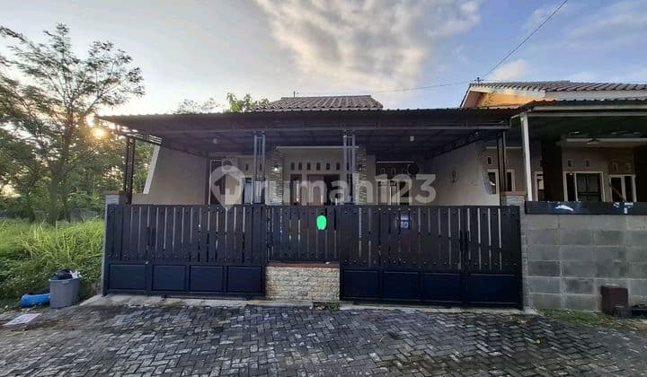 Rumah Dijual Ditembalang,Cemara Residen Cluster