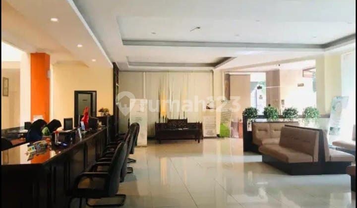 Gedung Komersial Lokasi Strategis Supratman Bandung