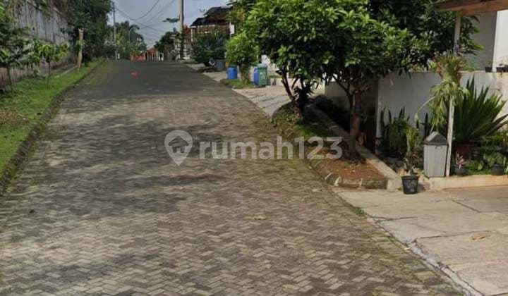 Rumah Minimalis One Gate System Akses Jalan Lebar