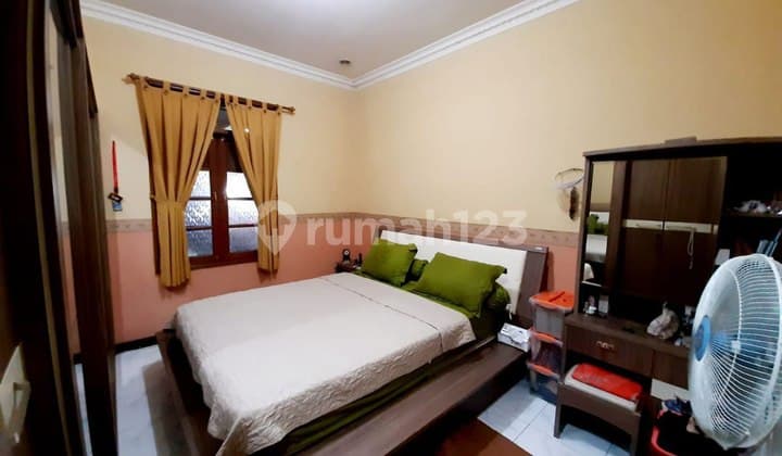 Rumah Strategis Siap Huni Dalam Komplek di Antapani Bandung