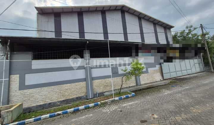 Dijual Gudang dan Bangunan Exvariasi Mibil Lokasi Pucang Sidoarjo