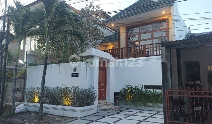 Dijual Villa Lokasi Jimbaran Bali