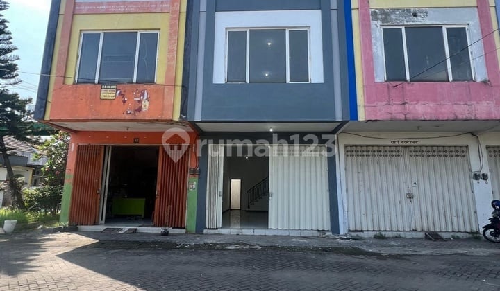 Dijual Ruko2 Lantai Green Mansion Commercial Area Padat