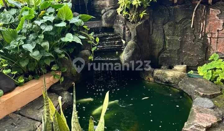 Dijualum Rumah 2 Lantai Villa Bintaro Indah