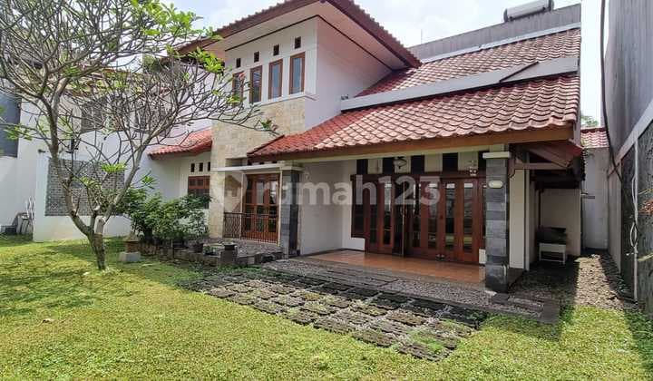 Nice Comfortable House Ready to Occupy in Setra Duta