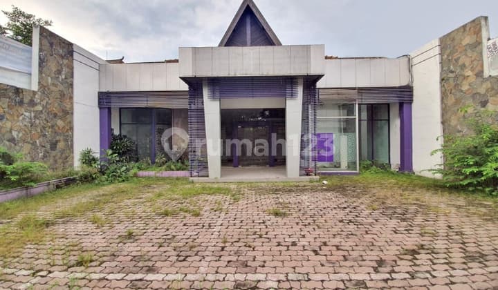 Ruang Usaha Jalan Utama di Sriwedari Solo Cocok Utuk Kuliner Cafe