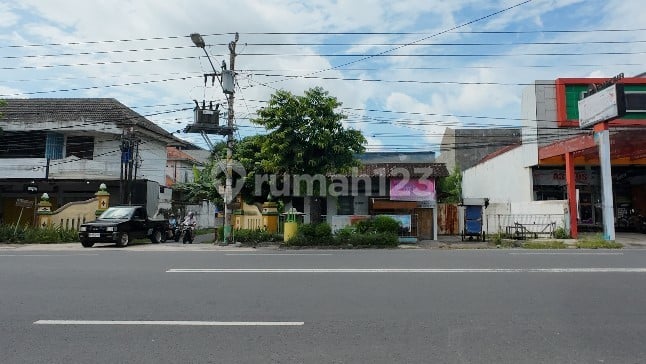 Tanah Hook Strategis Jl. Veteran, Serengan Solo Area Pusat Bisnis