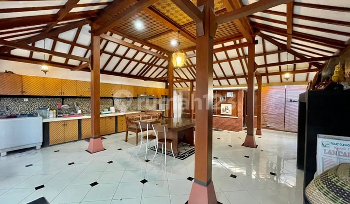 Rumah Furnish dan Joglo di Colomadu Dekat Kampus Ums Solo
