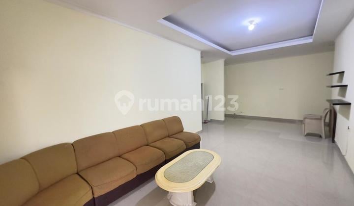 Sewa rumah Cluster di Solo Baru Grogol area the Park Mall