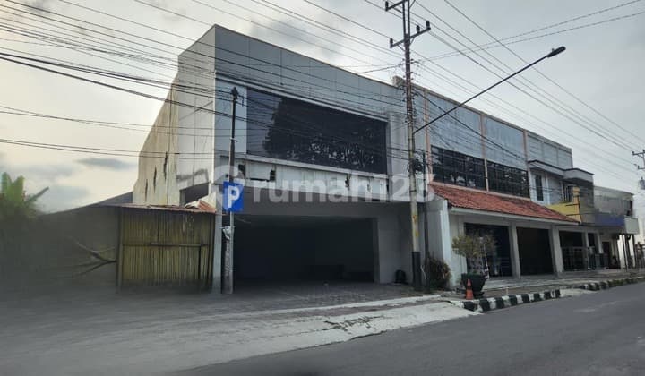 Ruko 2 Lantai Tengah Kota Sukoharjo Area Kantor Pemda & Alun Alun