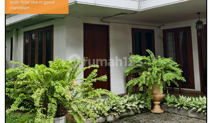 Rumah 2 Lantai 16x31,5 4+2 Kt Kolam Renang Siap Huni Kebayoran Baru