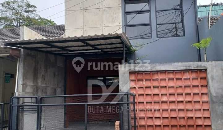 Rumah Industrial Modern Nusa Loka BSD