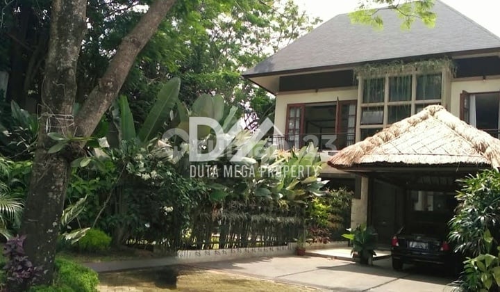 Rumah BSD City Ala Villa Bali