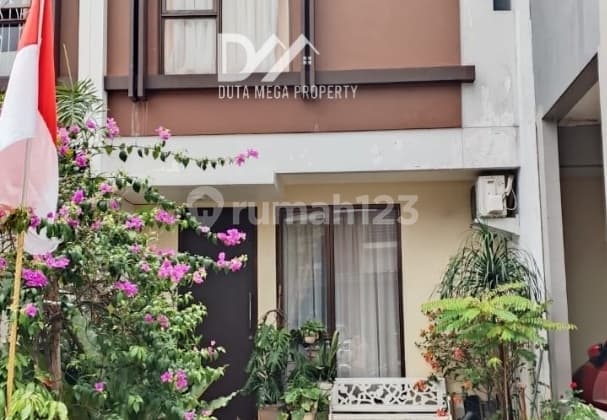 Rumah Dua Lantai Graha Raya Bintaro