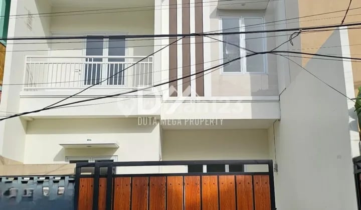 Rumah Brand New di Graha Raya Bintaro