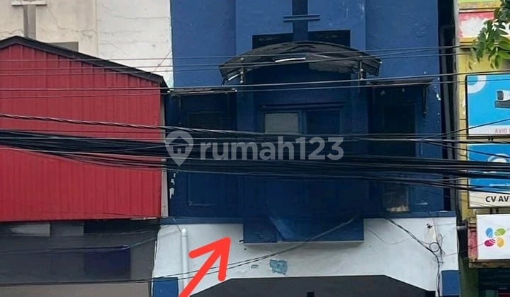 Disewakan Ruko Raya Mulyosari 0 Jalan