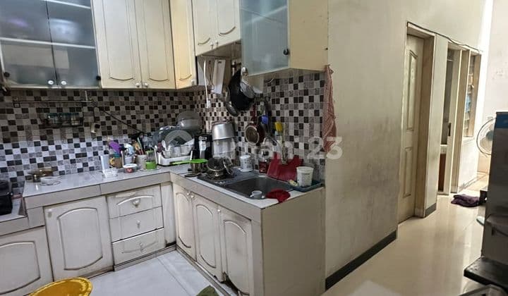 Dijual Rumah Darmo Permai Utara,Butuh Cepat Laku,Murah,Rumah Dihitung Tanah