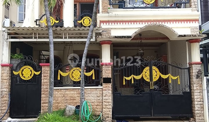 Rumah Jual Villa Valensia Pakuwon Indah Surabaya Barat