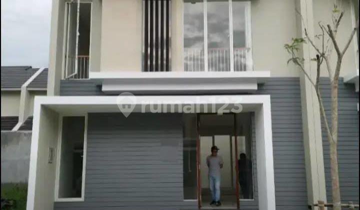 Disewakan Rumah 2 Lantai Full Furnished Northwest Park Citraland Surabaya Barat