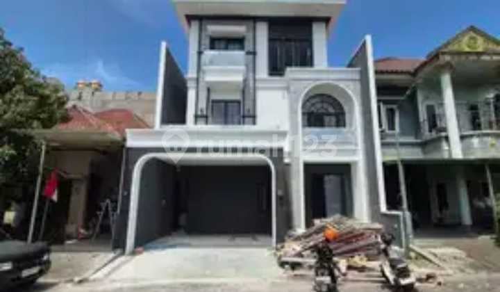 Jual Rumah Modern 3 Lantai Villa Taman Telaga Citraland Dekat G-Walk Jual Rumah Modern 3 Lantai Villa Taman Telaga Citraland Dekat G-Walk