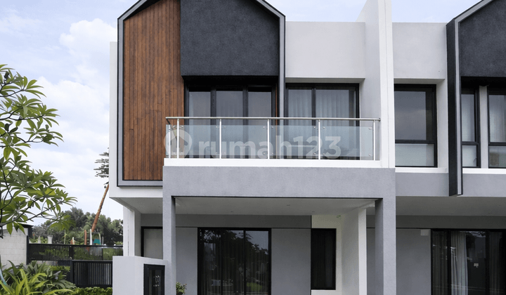 Rumah Rempoa Ciputat 2Kt 2Km 2 Lantai - 10 Menit ke MRT Lebak Bulus