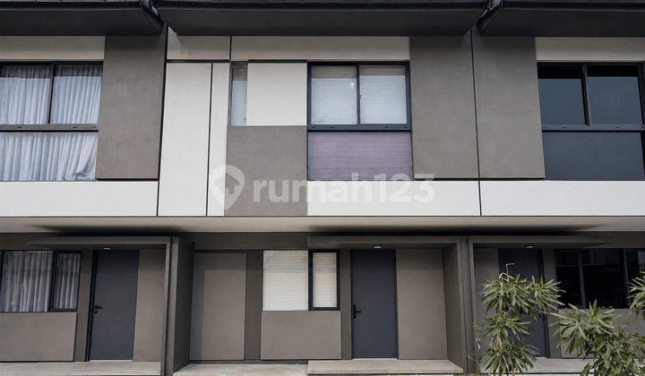 Rumah Gading Serpong Siap Huni Furnished Akses 15 Menit ke Tol dan Stasiun