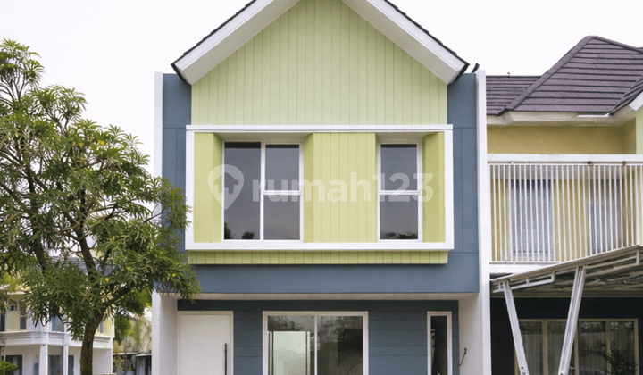 Serpong House 3 Bedrooms 2 Bathrooms 2 Floors - 15 Minutes to Rawa Buntu Station
