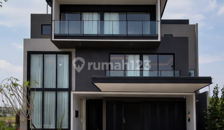 Rumah BSD City 5Kt 6Km 3 Lantai - 10 Menit ke Stasiun Serpong