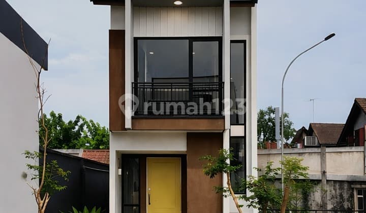 Rumah Ciputat 3Kt 2Km 2 Lantai - 7 Menit ke MRT Lebak Bulus