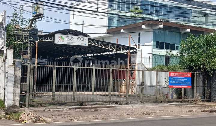 Gudang Dgn Luas Tanah 708M - Letak Strategis di Pesanggrahan